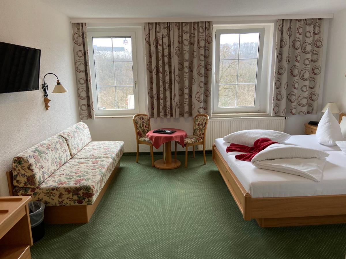 Muldenschlosschen Hotel Lunzenau Екстериор снимка