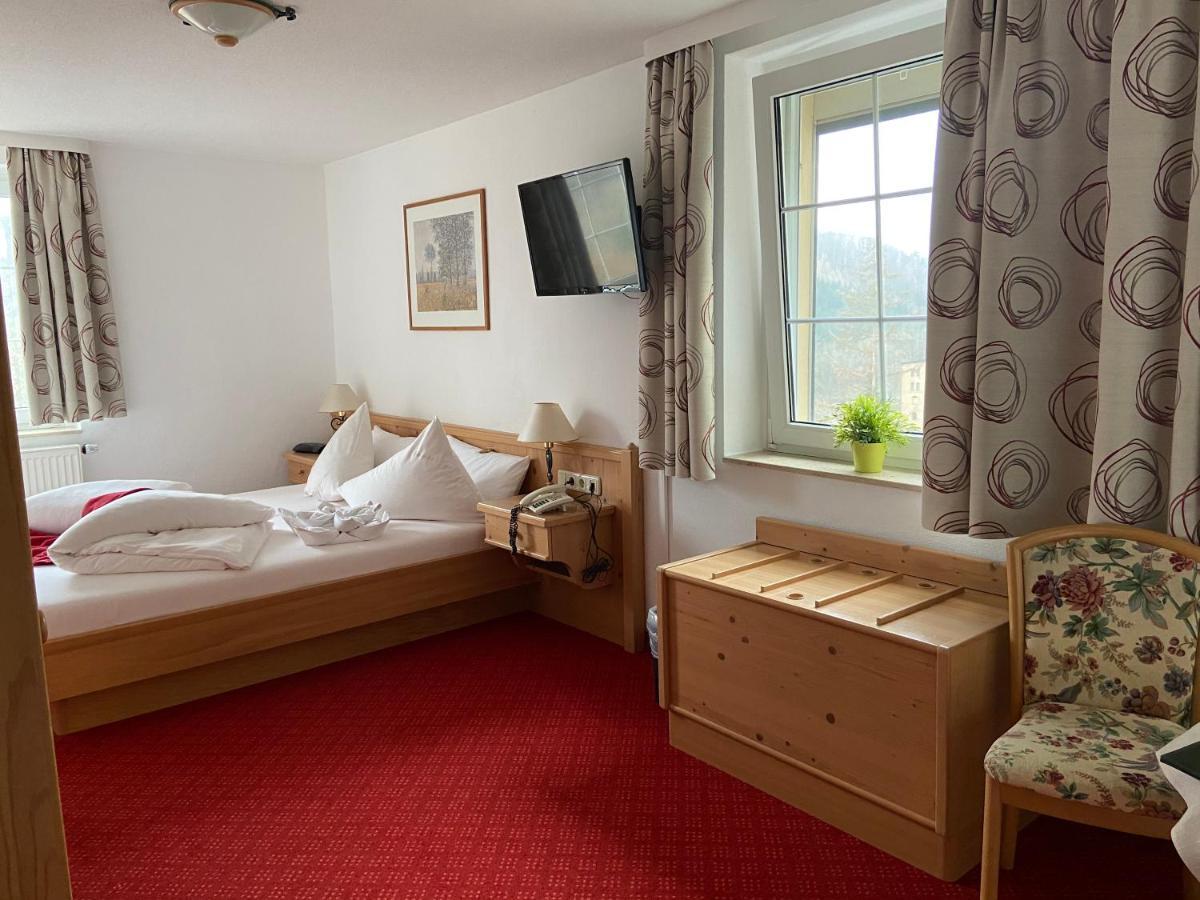 Muldenschlosschen Hotel Lunzenau Екстериор снимка