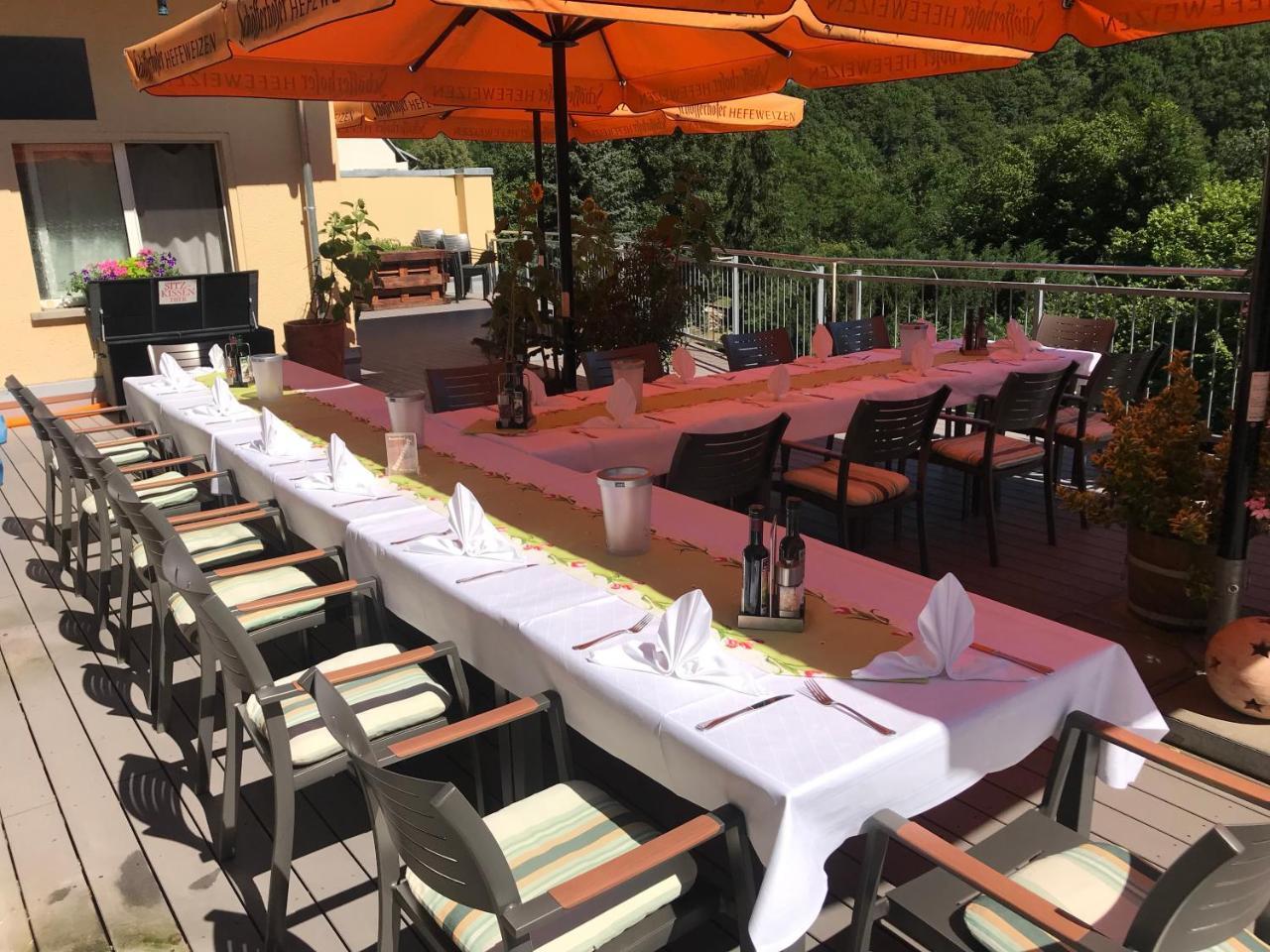 Muldenschlosschen Hotel Lunzenau Екстериор снимка