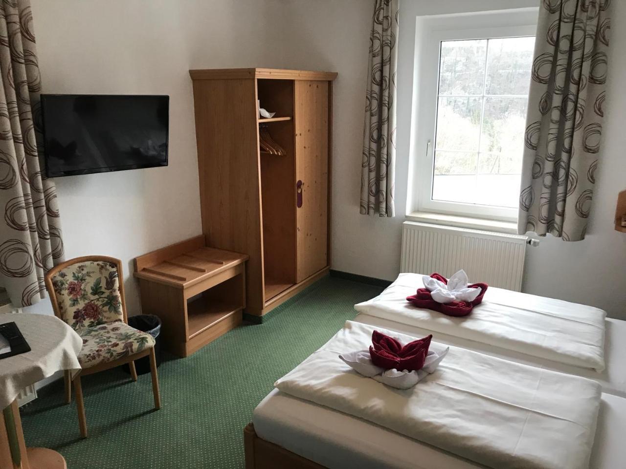 Muldenschlosschen Hotel Lunzenau Екстериор снимка